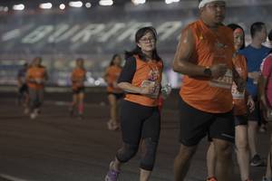 BIB: 2293, 275
                            <button type="button" onclick="openModal(14190771)" class="btn btn-primary btn-sm float-right btn-popup" data-toggle="modal" data-target=".modal-high-quality">
                        <i class="fas fa-shopping-cart"></i> Add to Cart
                    </button>
                                            <button type="button" onclick="isThisMe(14190771, true)" class="btn btn-success btn-sm float-right btn-popup btn-isme hidden" data-toggle="tooltip" data-placement="bottom" title="นี่คือรูปของคุณใช่ไหม คลิกที่นี่เพื่อเอาเข้าอัลบั้ม">
                        <i class="fas fa-plus"></i> Add to album
                    </button>
                    <button type="button" onclick="isThisMe(14190771, false)" class="btn btn-warning btn-sm float-right btn-popup btn-isnotme hidden">
                        <i class="fas fa-ban"></i> Remove from album
                    </button>