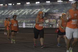 BIB: 27219, 22978
                            <button type="button" onclick="openModal(14202151)" class="btn btn-primary btn-sm float-right btn-popup" data-toggle="modal" data-target=".modal-high-quality">
                        <i class="fas fa-shopping-cart"></i> Add to Cart
                    </button>
                                            <button type="button" onclick="isThisMe(14202151, true)" class="btn btn-success btn-sm float-right btn-popup btn-isme hidden" data-toggle="tooltip" data-placement="bottom" title="นี่คือรูปของคุณใช่ไหม คลิกที่นี่เพื่อเอาเข้าอัลบั้ม">
                        <i class="fas fa-plus"></i> Add to album
                    </button>
                    <button type="button" onclick="isThisMe(14202151, false)" class="btn btn-warning btn-sm float-right btn-popup btn-isnotme hidden">
                        <i class="fas fa-ban"></i> Remove from album
                    </button>