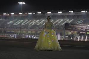 BIB: 407, 76404
                            <button type="button" onclick="openModal(14785921)" class="btn btn-primary btn-sm float-right btn-popup" data-toggle="modal" data-target=".modal-high-quality">
                        <i class="fas fa-shopping-cart"></i> Add to Cart
                    </button>
                                            <button type="button" onclick="isThisMe(14785921, true)" class="btn btn-success btn-sm float-right btn-popup btn-isme hidden" data-toggle="tooltip" data-placement="bottom" title="นี่คือรูปของคุณใช่ไหม คลิกที่นี่เพื่อเอาเข้าอัลบั้ม">
                        <i class="fas fa-plus"></i> Add to album
                    </button>
                    <button type="button" onclick="isThisMe(14785921, false)" class="btn btn-warning btn-sm float-right btn-popup btn-isnotme hidden">
                        <i class="fas fa-ban"></i> Remove from album
                    </button>