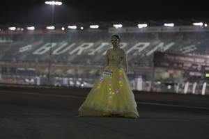 BIB: 16404
                            <button type="button" onclick="openModal(14785884)" class="btn btn-primary btn-sm float-right btn-popup" data-toggle="modal" data-target=".modal-high-quality">
                        <i class="fas fa-shopping-cart"></i> Add to Cart
                    </button>
                                            <button type="button" onclick="isThisMe(14785884, true)" class="btn btn-success btn-sm float-right btn-popup btn-isme hidden" data-toggle="tooltip" data-placement="bottom" title="นี่คือรูปของคุณใช่ไหม คลิกที่นี่เพื่อเอาเข้าอัลบั้ม">
                        <i class="fas fa-plus"></i> Add to album
                    </button>
                    <button type="button" onclick="isThisMe(14785884, false)" class="btn btn-warning btn-sm float-right btn-popup btn-isnotme hidden">
                        <i class="fas fa-ban"></i> Remove from album
                    </button>