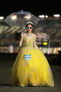 BIB: 76404
                            <button type="button" onclick="openModal(13861756)" class="btn btn-primary btn-sm float-right btn-popup" data-toggle="modal" data-target=".modal-high-quality">
                        <i class="fas fa-shopping-cart"></i> Add to Cart
                    </button>
                                            <button type="button" onclick="isThisMe(13861756, true)" class="btn btn-success btn-sm float-right btn-popup btn-isme hidden" data-toggle="tooltip" data-placement="bottom" title="นี่คือรูปของคุณใช่ไหม คลิกที่นี่เพื่อเอาเข้าอัลบั้ม">
                        <i class="fas fa-plus"></i> Add to album
                    </button>
                    <button type="button" onclick="isThisMe(13861756, false)" class="btn btn-warning btn-sm float-right btn-popup btn-isnotme hidden">
                        <i class="fas fa-ban"></i> Remove from album
                    </button>