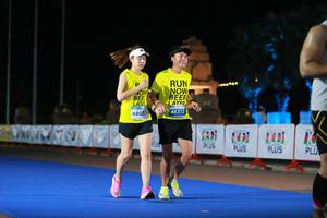 BIB: 48052, 46313, 101
                            <button type="button" onclick="openModal(14113699)" class="btn btn-primary btn-sm float-right btn-popup" data-toggle="modal" data-target=".modal-high-quality">
                        <i class="fas fa-shopping-cart"></i> Add to Cart
                    </button>
                                            <button type="button" onclick="isThisMe(14113699, true)" class="btn btn-success btn-sm float-right btn-popup btn-isme hidden" data-toggle="tooltip" data-placement="bottom" title="นี่คือรูปของคุณใช่ไหม คลิกที่นี่เพื่อเอาเข้าอัลบั้ม">
                        <i class="fas fa-plus"></i> Add to album
                    </button>
                    <button type="button" onclick="isThisMe(14113699, false)" class="btn btn-warning btn-sm float-right btn-popup btn-isnotme hidden">
                        <i class="fas fa-ban"></i> Remove from album
                    </button>