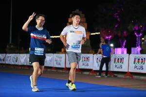 BIB: 41928, 46030, 100
                            <button type="button" onclick="openModal(13958445)" class="btn btn-primary btn-sm float-right btn-popup" data-toggle="modal" data-target=".modal-high-quality">
                        <i class="fas fa-shopping-cart"></i> Add to Cart
                    </button>
                                            <button type="button" onclick="isThisMe(13958445, true)" class="btn btn-success btn-sm float-right btn-popup btn-isme hidden" data-toggle="tooltip" data-placement="bottom" title="นี่คือรูปของคุณใช่ไหม คลิกที่นี่เพื่อเอาเข้าอัลบั้ม">
                        <i class="fas fa-plus"></i> Add to album
                    </button>
                    <button type="button" onclick="isThisMe(13958445, false)" class="btn btn-warning btn-sm float-right btn-popup btn-isnotme hidden">
                        <i class="fas fa-ban"></i> Remove from album
                    </button>