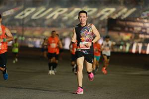 BIB: 209
                            <button type="button" onclick="openModal(13931151)" class="btn btn-primary btn-sm float-right btn-popup" data-toggle="modal" data-target=".modal-high-quality">
                        <i class="fas fa-shopping-cart"></i> Add to Cart
                    </button>
                                            <button type="button" onclick="isThisMe(13931151, true)" class="btn btn-success btn-sm float-right btn-popup btn-isme hidden" data-toggle="tooltip" data-placement="bottom" title="นี่คือรูปของคุณใช่ไหม คลิกที่นี่เพื่อเอาเข้าอัลบั้ม">
                        <i class="fas fa-plus"></i> Add to album
                    </button>
                    <button type="button" onclick="isThisMe(13931151, false)" class="btn btn-warning btn-sm float-right btn-popup btn-isnotme hidden">
                        <i class="fas fa-ban"></i> Remove from album
                    </button>