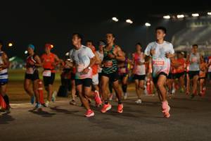 BIB: 25113
                            <button type="button" onclick="openModal(13915079)" class="btn btn-primary btn-sm float-right btn-popup" data-toggle="modal" data-target=".modal-high-quality">
                        <i class="fas fa-shopping-cart"></i> Add to Cart
                    </button>
                                            <button type="button" onclick="isThisMe(13915079, true)" class="btn btn-success btn-sm float-right btn-popup btn-isme hidden" data-toggle="tooltip" data-placement="bottom" title="นี่คือรูปของคุณใช่ไหม คลิกที่นี่เพื่อเอาเข้าอัลบั้ม">
                        <i class="fas fa-plus"></i> Add to album
                    </button>
                    <button type="button" onclick="isThisMe(13915079, false)" class="btn btn-warning btn-sm float-right btn-popup btn-isnotme hidden">
                        <i class="fas fa-ban"></i> Remove from album
                    </button>