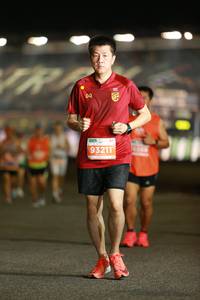 BIB: 93211
                            <button type="button" onclick="openModal(13981621)" class="btn btn-primary btn-sm float-right btn-popup" data-toggle="modal" data-target=".modal-high-quality">
                        <i class="fas fa-shopping-cart"></i> Add to Cart
                    </button>
                                            <button type="button" onclick="isThisMe(13981621, true)" class="btn btn-success btn-sm float-right btn-popup btn-isme hidden" data-toggle="tooltip" data-placement="bottom" title="นี่คือรูปของคุณใช่ไหม คลิกที่นี่เพื่อเอาเข้าอัลบั้ม">
                        <i class="fas fa-plus"></i> Add to album
                    </button>
                    <button type="button" onclick="isThisMe(13981621, false)" class="btn btn-warning btn-sm float-right btn-popup btn-isnotme hidden">
                        <i class="fas fa-ban"></i> Remove from album
                    </button>