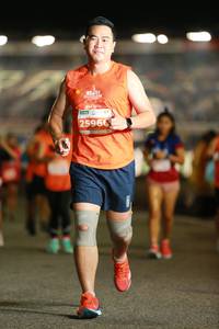 BIB: 2596
                            <button type="button" onclick="openModal(13971047)" class="btn btn-primary btn-sm float-right btn-popup" data-toggle="modal" data-target=".modal-high-quality">
                        <i class="fas fa-shopping-cart"></i> Add to Cart
                    </button>
                                            <button type="button" onclick="isThisMe(13971047, true)" class="btn btn-success btn-sm float-right btn-popup btn-isme hidden" data-toggle="tooltip" data-placement="bottom" title="นี่คือรูปของคุณใช่ไหม คลิกที่นี่เพื่อเอาเข้าอัลบั้ม">
                        <i class="fas fa-plus"></i> Add to album
                    </button>
                    <button type="button" onclick="isThisMe(13971047, false)" class="btn btn-warning btn-sm float-right btn-popup btn-isnotme hidden">
                        <i class="fas fa-ban"></i> Remove from album
                    </button>