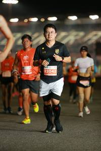 BIB: 22042
                            <button type="button" onclick="openModal(13987471)" class="btn btn-primary btn-sm float-right btn-popup" data-toggle="modal" data-target=".modal-high-quality">
                        <i class="fas fa-shopping-cart"></i> Add to Cart
                    </button>
                                            <button type="button" onclick="isThisMe(13987471, true)" class="btn btn-success btn-sm float-right btn-popup btn-isme hidden" data-toggle="tooltip" data-placement="bottom" title="นี่คือรูปของคุณใช่ไหม คลิกที่นี่เพื่อเอาเข้าอัลบั้ม">
                        <i class="fas fa-plus"></i> Add to album
                    </button>
                    <button type="button" onclick="isThisMe(13987471, false)" class="btn btn-warning btn-sm float-right btn-popup btn-isnotme hidden">
                        <i class="fas fa-ban"></i> Remove from album
                    </button>