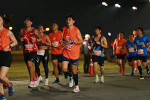 BIB: 25382, 21091, 3941
                            <button type="button" onclick="openModal(13925045)" class="btn btn-primary btn-sm float-right btn-popup" data-toggle="modal" data-target=".modal-high-quality">
                        <i class="fas fa-shopping-cart"></i> Add to Cart
                    </button>
                                            <button type="button" onclick="isThisMe(13925045, true)" class="btn btn-success btn-sm float-right btn-popup btn-isme hidden" data-toggle="tooltip" data-placement="bottom" title="นี่คือรูปของคุณใช่ไหม คลิกที่นี่เพื่อเอาเข้าอัลบั้ม">
                        <i class="fas fa-plus"></i> Add to album
                    </button>
                    <button type="button" onclick="isThisMe(13925045, false)" class="btn btn-warning btn-sm float-right btn-popup btn-isnotme hidden">
                        <i class="fas fa-ban"></i> Remove from album
                    </button>