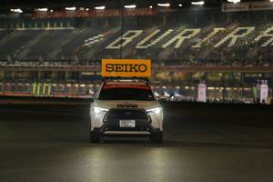 BIB: 
                            <button type="button" onclick="openModal(13900992)" class="btn btn-primary btn-sm float-right btn-popup" data-toggle="modal" data-target=".modal-high-quality">
                        <i class="fas fa-shopping-cart"></i> Add to Cart
                    </button>
                                            <button type="button" onclick="isThisMe(13900992, true)" class="btn btn-success btn-sm float-right btn-popup btn-isme hidden" data-toggle="tooltip" data-placement="bottom" title="นี่คือรูปของคุณใช่ไหม คลิกที่นี่เพื่อเอาเข้าอัลบั้ม">
                        <i class="fas fa-plus"></i> Add to album
                    </button>
                    <button type="button" onclick="isThisMe(13900992, false)" class="btn btn-warning btn-sm float-right btn-popup btn-isnotme hidden">
                        <i class="fas fa-ban"></i> Remove from album
                    </button>