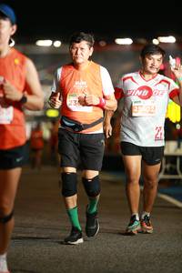 BIB: 25502
                            <button type="button" onclick="openModal(13999994)" class="btn btn-primary btn-sm float-right btn-popup" data-toggle="modal" data-target=".modal-high-quality">
                        <i class="fas fa-shopping-cart"></i> Add to Cart
                    </button>
                                            <button type="button" onclick="isThisMe(13999994, true)" class="btn btn-success btn-sm float-right btn-popup btn-isme hidden" data-toggle="tooltip" data-placement="bottom" title="นี่คือรูปของคุณใช่ไหม คลิกที่นี่เพื่อเอาเข้าอัลบั้ม">
                        <i class="fas fa-plus"></i> Add to album
                    </button>
                    <button type="button" onclick="isThisMe(13999994, false)" class="btn btn-warning btn-sm float-right btn-popup btn-isnotme hidden">
                        <i class="fas fa-ban"></i> Remove from album
                    </button>