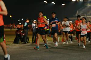 BIB: 26418
                            <button type="button" onclick="openModal(13937232)" class="btn btn-primary btn-sm float-right btn-popup" data-toggle="modal" data-target=".modal-high-quality">
                        <i class="fas fa-shopping-cart"></i> Add to Cart
                    </button>
                                            <button type="button" onclick="isThisMe(13937232, true)" class="btn btn-success btn-sm float-right btn-popup btn-isme hidden" data-toggle="tooltip" data-placement="bottom" title="นี่คือรูปของคุณใช่ไหม คลิกที่นี่เพื่อเอาเข้าอัลบั้ม">
                        <i class="fas fa-plus"></i> Add to album
                    </button>
                    <button type="button" onclick="isThisMe(13937232, false)" class="btn btn-warning btn-sm float-right btn-popup btn-isnotme hidden">
                        <i class="fas fa-ban"></i> Remove from album
                    </button>