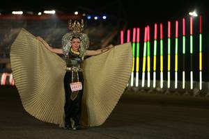 BIB: 29323
                            <button type="button" onclick="openModal(13969799)" class="btn btn-primary btn-sm float-right btn-popup" data-toggle="modal" data-target=".modal-high-quality">
                        <i class="fas fa-shopping-cart"></i> Add to Cart
                    </button>
                                            <button type="button" onclick="isThisMe(13969799, true)" class="btn btn-success btn-sm float-right btn-popup btn-isme hidden" data-toggle="tooltip" data-placement="bottom" title="นี่คือรูปของคุณใช่ไหม คลิกที่นี่เพื่อเอาเข้าอัลบั้ม">
                        <i class="fas fa-plus"></i> Add to album
                    </button>
                    <button type="button" onclick="isThisMe(13969799, false)" class="btn btn-warning btn-sm float-right btn-popup btn-isnotme hidden">
                        <i class="fas fa-ban"></i> Remove from album
                    </button>