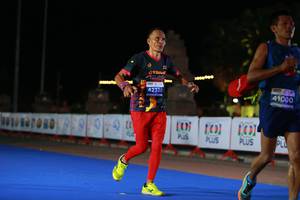 BIB: 453, 1000000, 42338, 41000
                            <button type="button" onclick="openModal(14149375)" class="btn btn-primary btn-sm float-right btn-popup" data-toggle="modal" data-target=".modal-high-quality">
                        <i class="fas fa-shopping-cart"></i> Add to Cart
                    </button>
                                            <button type="button" onclick="isThisMe(14149375, true)" class="btn btn-success btn-sm float-right btn-popup btn-isme hidden" data-toggle="tooltip" data-placement="bottom" title="นี่คือรูปของคุณใช่ไหม คลิกที่นี่เพื่อเอาเข้าอัลบั้ม">
                        <i class="fas fa-plus"></i> Add to album
                    </button>
                    <button type="button" onclick="isThisMe(14149375, false)" class="btn btn-warning btn-sm float-right btn-popup btn-isnotme hidden">
                        <i class="fas fa-ban"></i> Remove from album
                    </button>