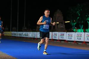 BIB: 47079
                            <button type="button" onclick="openModal(14155055)" class="btn btn-primary btn-sm float-right btn-popup" data-toggle="modal" data-target=".modal-high-quality">
                        <i class="fas fa-shopping-cart"></i> Add to Cart
                    </button>
                                            <button type="button" onclick="isThisMe(14155055, true)" class="btn btn-success btn-sm float-right btn-popup btn-isme hidden" data-toggle="tooltip" data-placement="bottom" title="นี่คือรูปของคุณใช่ไหม คลิกที่นี่เพื่อเอาเข้าอัลบั้ม">
                        <i class="fas fa-plus"></i> Add to album
                    </button>
                    <button type="button" onclick="isThisMe(14155055, false)" class="btn btn-warning btn-sm float-right btn-popup btn-isnotme hidden">
                        <i class="fas fa-ban"></i> Remove from album
                    </button>