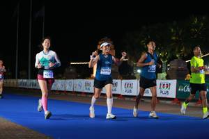 BIB: 416, 42709, 42911
                            <button type="button" onclick="openModal(14073630)" class="btn btn-primary btn-sm float-right btn-popup" data-toggle="modal" data-target=".modal-high-quality">
                        <i class="fas fa-shopping-cart"></i> Add to Cart
                    </button>
                                            <button type="button" onclick="isThisMe(14073630, true)" class="btn btn-success btn-sm float-right btn-popup btn-isme hidden" data-toggle="tooltip" data-placement="bottom" title="นี่คือรูปของคุณใช่ไหม คลิกที่นี่เพื่อเอาเข้าอัลบั้ม">
                        <i class="fas fa-plus"></i> Add to album
                    </button>
                    <button type="button" onclick="isThisMe(14073630, false)" class="btn btn-warning btn-sm float-right btn-popup btn-isnotme hidden">
                        <i class="fas fa-ban"></i> Remove from album
                    </button>