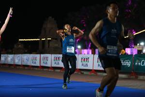 BIB: 4775, 41137, 1010
                            <button type="button" onclick="openModal(14069520)" class="btn btn-primary btn-sm float-right btn-popup" data-toggle="modal" data-target=".modal-high-quality">
                        <i class="fas fa-shopping-cart"></i> Add to Cart
                    </button>
                                            <button type="button" onclick="isThisMe(14069520, true)" class="btn btn-success btn-sm float-right btn-popup btn-isme hidden" data-toggle="tooltip" data-placement="bottom" title="นี่คือรูปของคุณใช่ไหม คลิกที่นี่เพื่อเอาเข้าอัลบั้ม">
                        <i class="fas fa-plus"></i> Add to album
                    </button>
                    <button type="button" onclick="isThisMe(14069520, false)" class="btn btn-warning btn-sm float-right btn-popup btn-isnotme hidden">
                        <i class="fas fa-ban"></i> Remove from album
                    </button>