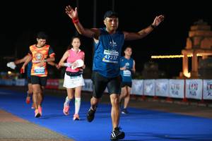 BIB: 47237, 0151, 41141
                            <button type="button" onclick="openModal(14095221)" class="btn btn-primary btn-sm float-right btn-popup" data-toggle="modal" data-target=".modal-high-quality">
                        <i class="fas fa-shopping-cart"></i> Add to Cart
                    </button>
                                            <button type="button" onclick="isThisMe(14095221, true)" class="btn btn-success btn-sm float-right btn-popup btn-isme hidden" data-toggle="tooltip" data-placement="bottom" title="นี่คือรูปของคุณใช่ไหม คลิกที่นี่เพื่อเอาเข้าอัลบั้ม">
                        <i class="fas fa-plus"></i> Add to album
                    </button>
                    <button type="button" onclick="isThisMe(14095221, false)" class="btn btn-warning btn-sm float-right btn-popup btn-isnotme hidden">
                        <i class="fas fa-ban"></i> Remove from album
                    </button>