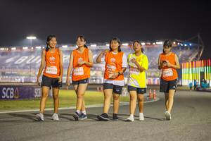 BIB: 22606, 2360, 23497
                            <button type="button" onclick="openModal(15877219)" class="btn btn-primary btn-sm float-right btn-popup" data-toggle="modal" data-target=".modal-high-quality">
                        <i class="fas fa-shopping-cart"></i> Add to Cart
                    </button>
                                            <button type="button" onclick="isThisMe(15877219, true)" class="btn btn-success btn-sm float-right btn-popup btn-isme hidden" data-toggle="tooltip" data-placement="bottom" title="นี่คือรูปของคุณใช่ไหม คลิกที่นี่เพื่อเอาเข้าอัลบั้ม">
                        <i class="fas fa-plus"></i> Add to album
                    </button>
                    <button type="button" onclick="isThisMe(15877219, false)" class="btn btn-warning btn-sm float-right btn-popup btn-isnotme hidden">
                        <i class="fas fa-ban"></i> Remove from album
                    </button>