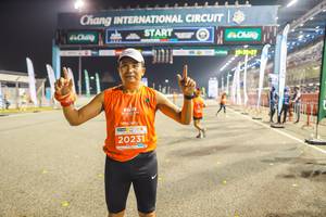 BIB: 20231
                            <button type="button" onclick="openModal(15750086)" class="btn btn-primary btn-sm float-right btn-popup" data-toggle="modal" data-target=".modal-high-quality">
                        <i class="fas fa-shopping-cart"></i> Add to Cart
                    </button>
                                            <button type="button" onclick="isThisMe(15750086, true)" class="btn btn-success btn-sm float-right btn-popup btn-isme hidden" data-toggle="tooltip" data-placement="bottom" title="นี่คือรูปของคุณใช่ไหม คลิกที่นี่เพื่อเอาเข้าอัลบั้ม">
                        <i class="fas fa-plus"></i> Add to album
                    </button>
                    <button type="button" onclick="isThisMe(15750086, false)" class="btn btn-warning btn-sm float-right btn-popup btn-isnotme hidden">
                        <i class="fas fa-ban"></i> Remove from album
                    </button>