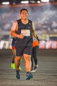 BIB: 91213
                            <button type="button" onclick="openModal(15877185)" class="btn btn-primary btn-sm float-right btn-popup" data-toggle="modal" data-target=".modal-high-quality">
                        <i class="fas fa-shopping-cart"></i> Add to Cart
                    </button>
                                            <button type="button" onclick="isThisMe(15877185, true)" class="btn btn-success btn-sm float-right btn-popup btn-isme hidden" data-toggle="tooltip" data-placement="bottom" title="นี่คือรูปของคุณใช่ไหม คลิกที่นี่เพื่อเอาเข้าอัลบั้ม">
                        <i class="fas fa-plus"></i> Add to album
                    </button>
                    <button type="button" onclick="isThisMe(15877185, false)" class="btn btn-warning btn-sm float-right btn-popup btn-isnotme hidden">
                        <i class="fas fa-ban"></i> Remove from album
                    </button>