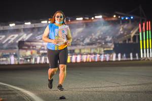 BIB: 3115
                            <button type="button" onclick="openModal(15877198)" class="btn btn-primary btn-sm float-right btn-popup" data-toggle="modal" data-target=".modal-high-quality">
                        <i class="fas fa-shopping-cart"></i> Add to Cart
                    </button>
                                            <button type="button" onclick="isThisMe(15877198, true)" class="btn btn-success btn-sm float-right btn-popup btn-isme hidden" data-toggle="tooltip" data-placement="bottom" title="นี่คือรูปของคุณใช่ไหม คลิกที่นี่เพื่อเอาเข้าอัลบั้ม">
                        <i class="fas fa-plus"></i> Add to album
                    </button>
                    <button type="button" onclick="isThisMe(15877198, false)" class="btn btn-warning btn-sm float-right btn-popup btn-isnotme hidden">
                        <i class="fas fa-ban"></i> Remove from album
                    </button>