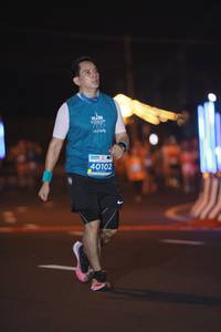 BIB: 40102
                            <button type="button" onclick="openModal(14483167)" class="btn btn-primary btn-sm float-right btn-popup" data-toggle="modal" data-target=".modal-high-quality">
                        <i class="fas fa-shopping-cart"></i> Add to Cart
                    </button>
                                            <button type="button" onclick="isThisMe(14483167, true)" class="btn btn-success btn-sm float-right btn-popup btn-isme hidden" data-toggle="tooltip" data-placement="bottom" title="นี่คือรูปของคุณใช่ไหม คลิกที่นี่เพื่อเอาเข้าอัลบั้ม">
                        <i class="fas fa-plus"></i> Add to album
                    </button>
                    <button type="button" onclick="isThisMe(14483167, false)" class="btn btn-warning btn-sm float-right btn-popup btn-isnotme hidden">
                        <i class="fas fa-ban"></i> Remove from album
                    </button>