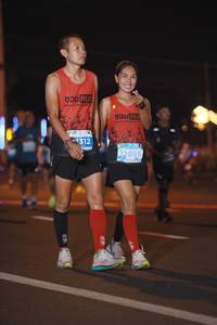 BIB: 1312, 2055
                            <button type="button" onclick="openModal(14483619)" class="btn btn-primary btn-sm float-right btn-popup" data-toggle="modal" data-target=".modal-high-quality">
                        <i class="fas fa-shopping-cart"></i> Add to Cart
                    </button>
                                            <button type="button" onclick="isThisMe(14483619, true)" class="btn btn-success btn-sm float-right btn-popup btn-isme hidden" data-toggle="tooltip" data-placement="bottom" title="นี่คือรูปของคุณใช่ไหม คลิกที่นี่เพื่อเอาเข้าอัลบั้ม">
                        <i class="fas fa-plus"></i> Add to album
                    </button>
                    <button type="button" onclick="isThisMe(14483619, false)" class="btn btn-warning btn-sm float-right btn-popup btn-isnotme hidden">
                        <i class="fas fa-ban"></i> Remove from album
                    </button>