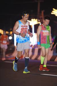 BIB: 20218
                            <button type="button" onclick="openModal(14430667)" class="btn btn-primary btn-sm float-right btn-popup" data-toggle="modal" data-target=".modal-high-quality">
                        <i class="fas fa-shopping-cart"></i> Add to Cart
                    </button>
                                            <button type="button" onclick="isThisMe(14430667, true)" class="btn btn-success btn-sm float-right btn-popup btn-isme hidden" data-toggle="tooltip" data-placement="bottom" title="นี่คือรูปของคุณใช่ไหม คลิกที่นี่เพื่อเอาเข้าอัลบั้ม">
                        <i class="fas fa-plus"></i> Add to album
                    </button>
                    <button type="button" onclick="isThisMe(14430667, false)" class="btn btn-warning btn-sm float-right btn-popup btn-isnotme hidden">
                        <i class="fas fa-ban"></i> Remove from album
                    </button>