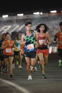 BIB: 26935, 265, 23387
                            <button type="button" onclick="openModal(14039366)" class="btn btn-primary btn-sm float-right btn-popup" data-toggle="modal" data-target=".modal-high-quality">
                        <i class="fas fa-shopping-cart"></i> Add to Cart
                    </button>
                                            <button type="button" onclick="isThisMe(14039366, true)" class="btn btn-success btn-sm float-right btn-popup btn-isme hidden" data-toggle="tooltip" data-placement="bottom" title="นี่คือรูปของคุณใช่ไหม คลิกที่นี่เพื่อเอาเข้าอัลบั้ม">
                        <i class="fas fa-plus"></i> Add to album
                    </button>
                    <button type="button" onclick="isThisMe(14039366, false)" class="btn btn-warning btn-sm float-right btn-popup btn-isnotme hidden">
                        <i class="fas fa-ban"></i> Remove from album
                    </button>