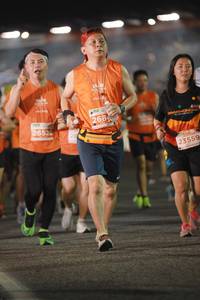 BIB: 268, 26526, 23559
                            <button type="button" onclick="openModal(14105277)" class="btn btn-primary btn-sm float-right btn-popup" data-toggle="modal" data-target=".modal-high-quality">
                        <i class="fas fa-shopping-cart"></i> Add to Cart
                    </button>
                                            <button type="button" onclick="isThisMe(14105277, true)" class="btn btn-success btn-sm float-right btn-popup btn-isme hidden" data-toggle="tooltip" data-placement="bottom" title="นี่คือรูปของคุณใช่ไหม คลิกที่นี่เพื่อเอาเข้าอัลบั้ม">
                        <i class="fas fa-plus"></i> Add to album
                    </button>
                    <button type="button" onclick="isThisMe(14105277, false)" class="btn btn-warning btn-sm float-right btn-popup btn-isnotme hidden">
                        <i class="fas fa-ban"></i> Remove from album
                    </button>