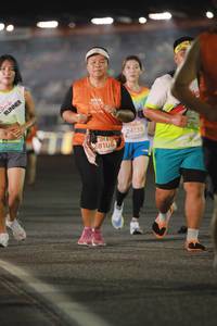 BIB: 28106, 24135
                            <button type="button" onclick="openModal(14112542)" class="btn btn-primary btn-sm float-right btn-popup" data-toggle="modal" data-target=".modal-high-quality">
                        <i class="fas fa-shopping-cart"></i> Add to Cart
                    </button>
                                            <button type="button" onclick="isThisMe(14112542, true)" class="btn btn-success btn-sm float-right btn-popup btn-isme hidden" data-toggle="tooltip" data-placement="bottom" title="นี่คือรูปของคุณใช่ไหม คลิกที่นี่เพื่อเอาเข้าอัลบั้ม">
                        <i class="fas fa-plus"></i> Add to album
                    </button>
                    <button type="button" onclick="isThisMe(14112542, false)" class="btn btn-warning btn-sm float-right btn-popup btn-isnotme hidden">
                        <i class="fas fa-ban"></i> Remove from album
                    </button>