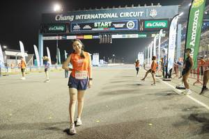 BIB: 192, 29295
                            <button type="button" onclick="openModal(14013722)" class="btn btn-primary btn-sm float-right btn-popup" data-toggle="modal" data-target=".modal-high-quality">
                        <i class="fas fa-shopping-cart"></i> Add to Cart
                    </button>
                                            <button type="button" onclick="isThisMe(14013722, true)" class="btn btn-success btn-sm float-right btn-popup btn-isme hidden" data-toggle="tooltip" data-placement="bottom" title="นี่คือรูปของคุณใช่ไหม คลิกที่นี่เพื่อเอาเข้าอัลบั้ม">
                        <i class="fas fa-plus"></i> Add to album
                    </button>
                    <button type="button" onclick="isThisMe(14013722, false)" class="btn btn-warning btn-sm float-right btn-popup btn-isnotme hidden">
                        <i class="fas fa-ban"></i> Remove from album
                    </button>