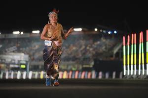 BIB: 43042
                            <button type="button" onclick="openModal(14010295)" class="btn btn-primary btn-sm float-right btn-popup" data-toggle="modal" data-target=".modal-high-quality">
                        <i class="fas fa-shopping-cart"></i> Add to Cart
                    </button>
                                            <button type="button" onclick="isThisMe(14010295, true)" class="btn btn-success btn-sm float-right btn-popup btn-isme hidden" data-toggle="tooltip" data-placement="bottom" title="นี่คือรูปของคุณใช่ไหม คลิกที่นี่เพื่อเอาเข้าอัลบั้ม">
                        <i class="fas fa-plus"></i> Add to album
                    </button>
                    <button type="button" onclick="isThisMe(14010295, false)" class="btn btn-warning btn-sm float-right btn-popup btn-isnotme hidden">
                        <i class="fas fa-ban"></i> Remove from album
                    </button>