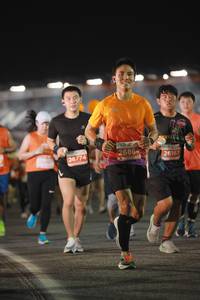 BIB: 26864, 26774, 26163
                            <button type="button" onclick="openModal(14056717)" class="btn btn-primary btn-sm float-right btn-popup" data-toggle="modal" data-target=".modal-high-quality">
                        <i class="fas fa-shopping-cart"></i> Add to Cart
                    </button>
                                            <button type="button" onclick="isThisMe(14056717, true)" class="btn btn-success btn-sm float-right btn-popup btn-isme hidden" data-toggle="tooltip" data-placement="bottom" title="นี่คือรูปของคุณใช่ไหม คลิกที่นี่เพื่อเอาเข้าอัลบั้ม">
                        <i class="fas fa-plus"></i> Add to album
                    </button>
                    <button type="button" onclick="isThisMe(14056717, false)" class="btn btn-warning btn-sm float-right btn-popup btn-isnotme hidden">
                        <i class="fas fa-ban"></i> Remove from album
                    </button>