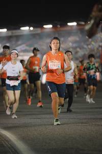 BIB: 27827
                            <button type="button" onclick="openModal(14046846)" class="btn btn-primary btn-sm float-right btn-popup" data-toggle="modal" data-target=".modal-high-quality">
                        <i class="fas fa-shopping-cart"></i> Add to Cart
                    </button>
                                            <button type="button" onclick="isThisMe(14046846, true)" class="btn btn-success btn-sm float-right btn-popup btn-isme hidden" data-toggle="tooltip" data-placement="bottom" title="นี่คือรูปของคุณใช่ไหม คลิกที่นี่เพื่อเอาเข้าอัลบั้ม">
                        <i class="fas fa-plus"></i> Add to album
                    </button>
                    <button type="button" onclick="isThisMe(14046846, false)" class="btn btn-warning btn-sm float-right btn-popup btn-isnotme hidden">
                        <i class="fas fa-ban"></i> Remove from album
                    </button>