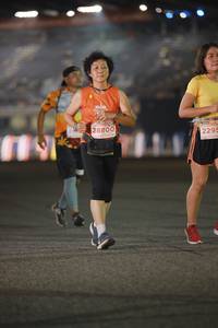 BIB: 28800, 2295
                            <button type="button" onclick="openModal(14120147)" class="btn btn-primary btn-sm float-right btn-popup" data-toggle="modal" data-target=".modal-high-quality">
                        <i class="fas fa-shopping-cart"></i> Add to Cart
                    </button>
                                            <button type="button" onclick="isThisMe(14120147, true)" class="btn btn-success btn-sm float-right btn-popup btn-isme hidden" data-toggle="tooltip" data-placement="bottom" title="นี่คือรูปของคุณใช่ไหม คลิกที่นี่เพื่อเอาเข้าอัลบั้ม">
                        <i class="fas fa-plus"></i> Add to album
                    </button>
                    <button type="button" onclick="isThisMe(14120147, false)" class="btn btn-warning btn-sm float-right btn-popup btn-isnotme hidden">
                        <i class="fas fa-ban"></i> Remove from album
                    </button>