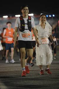 BIB: 27057, 2937
                            <button type="button" onclick="openModal(14110178)" class="btn btn-primary btn-sm float-right btn-popup" data-toggle="modal" data-target=".modal-high-quality">
                        <i class="fas fa-shopping-cart"></i> Add to Cart
                    </button>
                                            <button type="button" onclick="isThisMe(14110178, true)" class="btn btn-success btn-sm float-right btn-popup btn-isme hidden" data-toggle="tooltip" data-placement="bottom" title="นี่คือรูปของคุณใช่ไหม คลิกที่นี่เพื่อเอาเข้าอัลบั้ม">
                        <i class="fas fa-plus"></i> Add to album
                    </button>
                    <button type="button" onclick="isThisMe(14110178, false)" class="btn btn-warning btn-sm float-right btn-popup btn-isnotme hidden">
                        <i class="fas fa-ban"></i> Remove from album
                    </button>