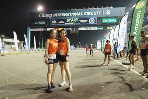 BIB: 19130, 3295, 2272
                            <button type="button" onclick="openModal(14013934)" class="btn btn-primary btn-sm float-right btn-popup" data-toggle="modal" data-target=".modal-high-quality">
                        <i class="fas fa-shopping-cart"></i> Add to Cart
                    </button>
                                            <button type="button" onclick="isThisMe(14013934, true)" class="btn btn-success btn-sm float-right btn-popup btn-isme hidden" data-toggle="tooltip" data-placement="bottom" title="นี่คือรูปของคุณใช่ไหม คลิกที่นี่เพื่อเอาเข้าอัลบั้ม">
                        <i class="fas fa-plus"></i> Add to album
                    </button>
                    <button type="button" onclick="isThisMe(14013934, false)" class="btn btn-warning btn-sm float-right btn-popup btn-isnotme hidden">
                        <i class="fas fa-ban"></i> Remove from album
                    </button>