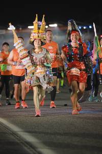 BIB: 204, 21900
                            <button type="button" onclick="openModal(14113760)" class="btn btn-primary btn-sm float-right btn-popup" data-toggle="modal" data-target=".modal-high-quality">
                        <i class="fas fa-shopping-cart"></i> Add to Cart
                    </button>
                                            <button type="button" onclick="isThisMe(14113760, true)" class="btn btn-success btn-sm float-right btn-popup btn-isme hidden" data-toggle="tooltip" data-placement="bottom" title="นี่คือรูปของคุณใช่ไหม คลิกที่นี่เพื่อเอาเข้าอัลบั้ม">
                        <i class="fas fa-plus"></i> Add to album
                    </button>
                    <button type="button" onclick="isThisMe(14113760, false)" class="btn btn-warning btn-sm float-right btn-popup btn-isnotme hidden">
                        <i class="fas fa-ban"></i> Remove from album
                    </button>