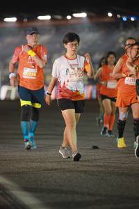 BIB: 0336, 27950, 22512
                            <button type="button" onclick="openModal(14117184)" class="btn btn-primary btn-sm float-right btn-popup" data-toggle="modal" data-target=".modal-high-quality">
                        <i class="fas fa-shopping-cart"></i> Add to Cart
                    </button>
                                            <button type="button" onclick="isThisMe(14117184, true)" class="btn btn-success btn-sm float-right btn-popup btn-isme hidden" data-toggle="tooltip" data-placement="bottom" title="นี่คือรูปของคุณใช่ไหม คลิกที่นี่เพื่อเอาเข้าอัลบั้ม">
                        <i class="fas fa-plus"></i> Add to album
                    </button>
                    <button type="button" onclick="isThisMe(14117184, false)" class="btn btn-warning btn-sm float-right btn-popup btn-isnotme hidden">
                        <i class="fas fa-ban"></i> Remove from album
                    </button>