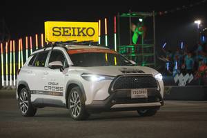 BIB: 1105690
                            <button type="button" onclick="openModal(14034624)" class="btn btn-primary btn-sm float-right btn-popup" data-toggle="modal" data-target=".modal-high-quality">
                        <i class="fas fa-shopping-cart"></i> Add to Cart
                    </button>
                                            <button type="button" onclick="isThisMe(14034624, true)" class="btn btn-success btn-sm float-right btn-popup btn-isme hidden" data-toggle="tooltip" data-placement="bottom" title="นี่คือรูปของคุณใช่ไหม คลิกที่นี่เพื่อเอาเข้าอัลบั้ม">
                        <i class="fas fa-plus"></i> Add to album
                    </button>
                    <button type="button" onclick="isThisMe(14034624, false)" class="btn btn-warning btn-sm float-right btn-popup btn-isnotme hidden">
                        <i class="fas fa-ban"></i> Remove from album
                    </button>