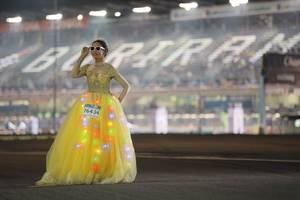 BIB: 76404
                            <button type="button" onclick="openModal(14012842)" class="btn btn-primary btn-sm float-right btn-popup" data-toggle="modal" data-target=".modal-high-quality">
                        <i class="fas fa-shopping-cart"></i> Add to Cart
                    </button>
                                            <button type="button" onclick="isThisMe(14012842, true)" class="btn btn-success btn-sm float-right btn-popup btn-isme hidden" data-toggle="tooltip" data-placement="bottom" title="นี่คือรูปของคุณใช่ไหม คลิกที่นี่เพื่อเอาเข้าอัลบั้ม">
                        <i class="fas fa-plus"></i> Add to album
                    </button>
                    <button type="button" onclick="isThisMe(14012842, false)" class="btn btn-warning btn-sm float-right btn-popup btn-isnotme hidden">
                        <i class="fas fa-ban"></i> Remove from album
                    </button>