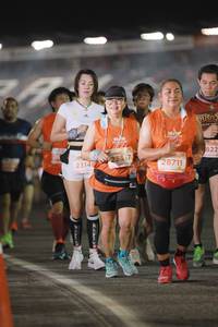 BIB: 822, 23517, 28711, 2314
                            <button type="button" onclick="openModal(14075643)" class="btn btn-primary btn-sm float-right btn-popup" data-toggle="modal" data-target=".modal-high-quality">
                        <i class="fas fa-shopping-cart"></i> Add to Cart
                    </button>
                                            <button type="button" onclick="isThisMe(14075643, true)" class="btn btn-success btn-sm float-right btn-popup btn-isme hidden" data-toggle="tooltip" data-placement="bottom" title="นี่คือรูปของคุณใช่ไหม คลิกที่นี่เพื่อเอาเข้าอัลบั้ม">
                        <i class="fas fa-plus"></i> Add to album
                    </button>
                    <button type="button" onclick="isThisMe(14075643, false)" class="btn btn-warning btn-sm float-right btn-popup btn-isnotme hidden">
                        <i class="fas fa-ban"></i> Remove from album
                    </button>