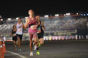 BIB: 20748, 0903
                            <button type="button" onclick="openModal(14035011)" class="btn btn-primary btn-sm float-right btn-popup" data-toggle="modal" data-target=".modal-high-quality">
                        <i class="fas fa-shopping-cart"></i> Add to Cart
                    </button>
                                            <button type="button" onclick="isThisMe(14035011, true)" class="btn btn-success btn-sm float-right btn-popup btn-isme hidden" data-toggle="tooltip" data-placement="bottom" title="นี่คือรูปของคุณใช่ไหม คลิกที่นี่เพื่อเอาเข้าอัลบั้ม">
                        <i class="fas fa-plus"></i> Add to album
                    </button>
                    <button type="button" onclick="isThisMe(14035011, false)" class="btn btn-warning btn-sm float-right btn-popup btn-isnotme hidden">
                        <i class="fas fa-ban"></i> Remove from album
                    </button>