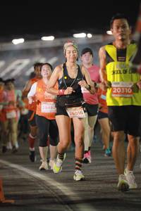 BIB: 20310, 29492, 28016
                            <button type="button" onclick="openModal(14082886)" class="btn btn-primary btn-sm float-right btn-popup" data-toggle="modal" data-target=".modal-high-quality">
                        <i class="fas fa-shopping-cart"></i> Add to Cart
                    </button>
                                            <button type="button" onclick="isThisMe(14082886, true)" class="btn btn-success btn-sm float-right btn-popup btn-isme hidden" data-toggle="tooltip" data-placement="bottom" title="นี่คือรูปของคุณใช่ไหม คลิกที่นี่เพื่อเอาเข้าอัลบั้ม">
                        <i class="fas fa-plus"></i> Add to album
                    </button>
                    <button type="button" onclick="isThisMe(14082886, false)" class="btn btn-warning btn-sm float-right btn-popup btn-isnotme hidden">
                        <i class="fas fa-ban"></i> Remove from album
                    </button>