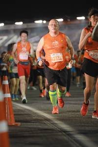 BIB: 95321, 295
                            <button type="button" onclick="openModal(14114040)" class="btn btn-primary btn-sm float-right btn-popup" data-toggle="modal" data-target=".modal-high-quality">
                        <i class="fas fa-shopping-cart"></i> Add to Cart
                    </button>
                                            <button type="button" onclick="isThisMe(14114040, true)" class="btn btn-success btn-sm float-right btn-popup btn-isme hidden" data-toggle="tooltip" data-placement="bottom" title="นี่คือรูปของคุณใช่ไหม คลิกที่นี่เพื่อเอาเข้าอัลบั้ม">
                        <i class="fas fa-plus"></i> Add to album
                    </button>
                    <button type="button" onclick="isThisMe(14114040, false)" class="btn btn-warning btn-sm float-right btn-popup btn-isnotme hidden">
                        <i class="fas fa-ban"></i> Remove from album
                    </button>