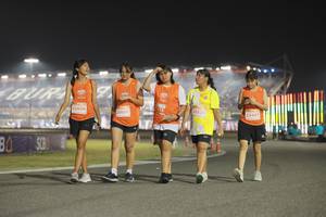 BIB: 122606, 23600, 2353, 23497
                            <button type="button" onclick="openModal(14128211)" class="btn btn-primary btn-sm float-right btn-popup" data-toggle="modal" data-target=".modal-high-quality">
                        <i class="fas fa-shopping-cart"></i> Add to Cart
                    </button>
                                            <button type="button" onclick="isThisMe(14128211, true)" class="btn btn-success btn-sm float-right btn-popup btn-isme hidden" data-toggle="tooltip" data-placement="bottom" title="นี่คือรูปของคุณใช่ไหม คลิกที่นี่เพื่อเอาเข้าอัลบั้ม">
                        <i class="fas fa-plus"></i> Add to album
                    </button>
                    <button type="button" onclick="isThisMe(14128211, false)" class="btn btn-warning btn-sm float-right btn-popup btn-isnotme hidden">
                        <i class="fas fa-ban"></i> Remove from album
                    </button>