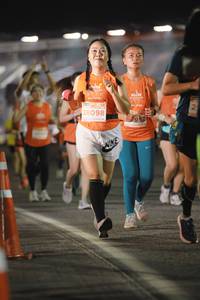 BIB: 28098
                            <button type="button" onclick="openModal(14112873)" class="btn btn-primary btn-sm float-right btn-popup" data-toggle="modal" data-target=".modal-high-quality">
                        <i class="fas fa-shopping-cart"></i> Add to Cart
                    </button>
                                            <button type="button" onclick="isThisMe(14112873, true)" class="btn btn-success btn-sm float-right btn-popup btn-isme hidden" data-toggle="tooltip" data-placement="bottom" title="นี่คือรูปของคุณใช่ไหม คลิกที่นี่เพื่อเอาเข้าอัลบั้ม">
                        <i class="fas fa-plus"></i> Add to album
                    </button>
                    <button type="button" onclick="isThisMe(14112873, false)" class="btn btn-warning btn-sm float-right btn-popup btn-isnotme hidden">
                        <i class="fas fa-ban"></i> Remove from album
                    </button>