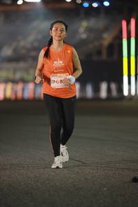 BIB: 762
                            <button type="button" onclick="openModal(14125893)" class="btn btn-primary btn-sm float-right btn-popup" data-toggle="modal" data-target=".modal-high-quality">
                        <i class="fas fa-shopping-cart"></i> Add to Cart
                    </button>
                                            <button type="button" onclick="isThisMe(14125893, true)" class="btn btn-success btn-sm float-right btn-popup btn-isme hidden" data-toggle="tooltip" data-placement="bottom" title="นี่คือรูปของคุณใช่ไหม คลิกที่นี่เพื่อเอาเข้าอัลบั้ม">
                        <i class="fas fa-plus"></i> Add to album
                    </button>
                    <button type="button" onclick="isThisMe(14125893, false)" class="btn btn-warning btn-sm float-right btn-popup btn-isnotme hidden">
                        <i class="fas fa-ban"></i> Remove from album
                    </button>